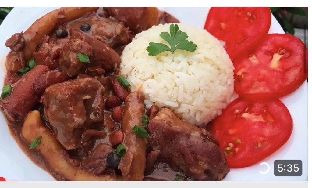 Jamaican  stew peas with Oxtail and  your choice of rice dish –  serves two